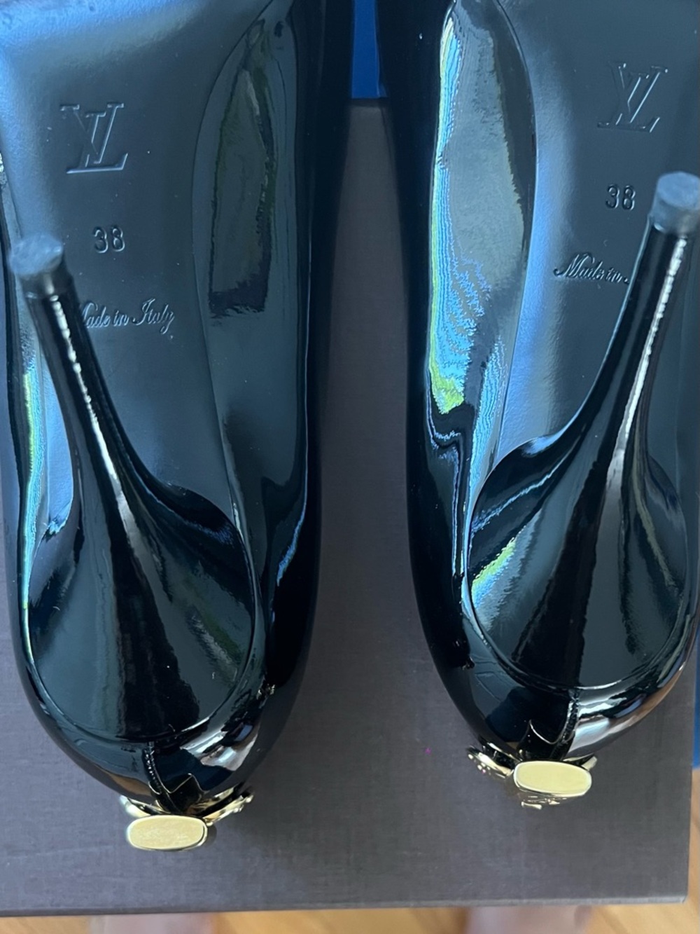 Louis Vuitton Black Patent Pumps with Gold Padlock Detail - Picture 6 of 7